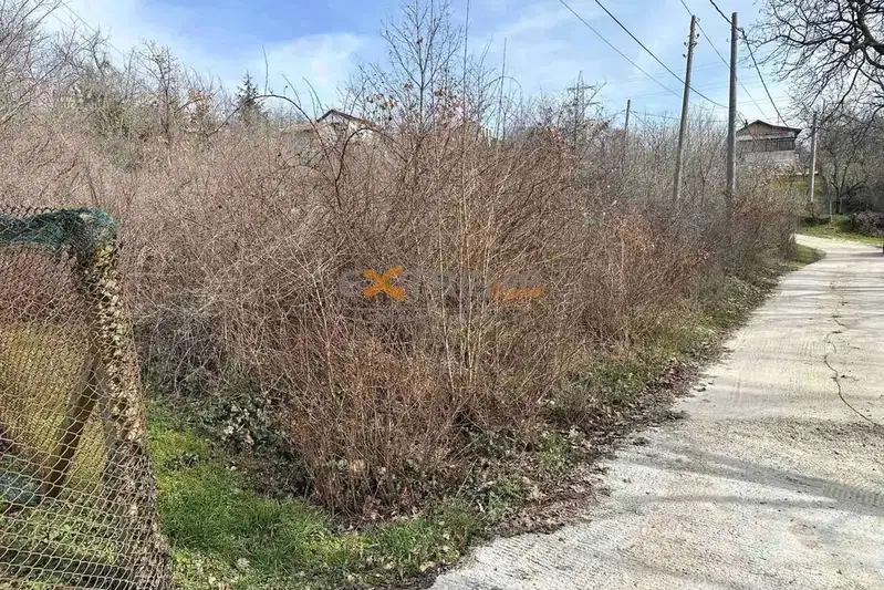 Plot in Varna, Planova