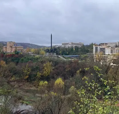Photo 4 — Plot in Veliko Tyrnovo, Centyr