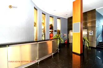 Бизнес имот в София, Левски В
