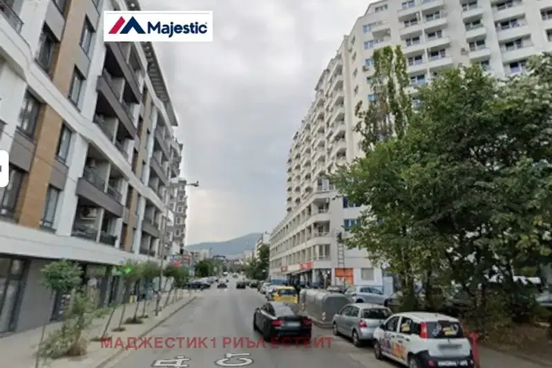 Бизнес имот в Студентски