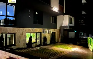 Бизнес имот във Варна, Левски 1