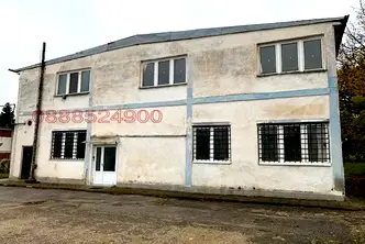 Промишлена сграда в София, Ботев