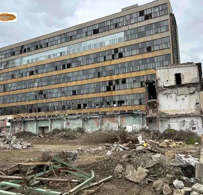 Снимка 2 — Промишлена сграда в Габрово, Център