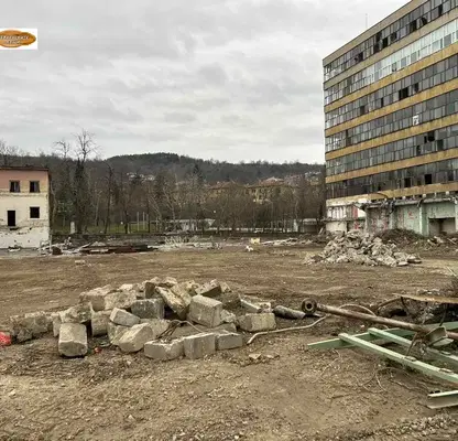Снимка 3 — Промишлена сграда в Габрово, Център