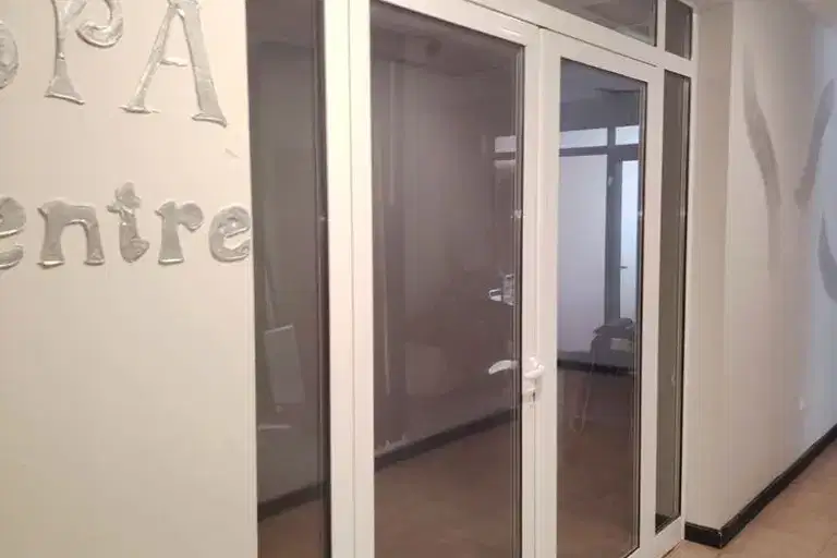 Промишлена сграда в к.к. Златни пясъци