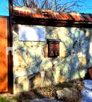 Промишлена сграда в Нови Искър