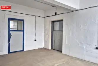 Промишлена сграда в Перник, Промишлена зона