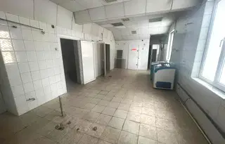 Промишлена сграда в Русе, Здравец Изток