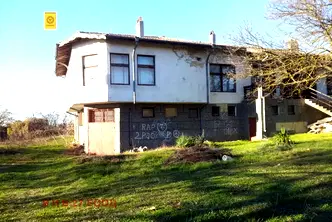 Промишлена сграда във Варна, с. Аврен