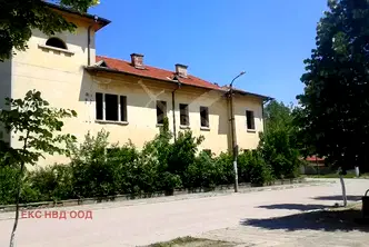 Промишлена сграда в Пловдив, с. Черноземен