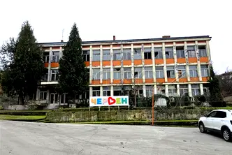 Промишлена сграда в Русе, с. Червен