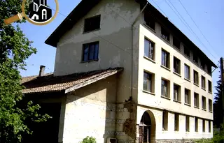 Промишлена сграда в Кюстендил, с. Гърляно