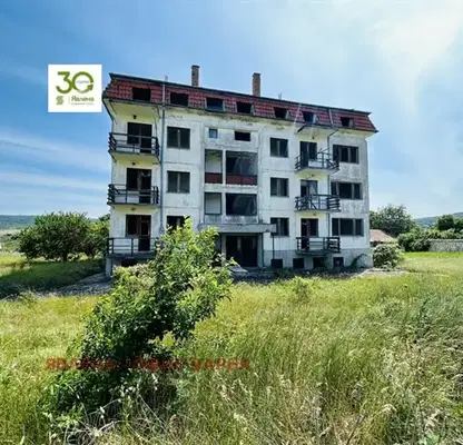 Снимка 2 — Промишлена сграда във Варна, с. Осеново