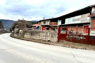 Промишлена сграда в с. Панчарево