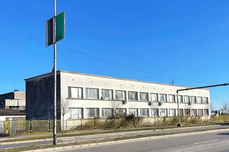 Industrial Building in Oblast Gabrovo, Sevlievo