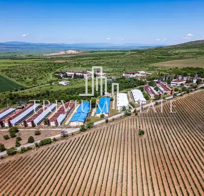 Снимка 4 — Промишлена сграда в Стара Загора, Център