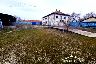 Промишлена сграда в Пловдив, Съединение