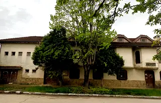Промишлена сграда в Ловеч, Троян