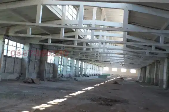 Industrial Building in Tyrgovishte, Promishlena Zona