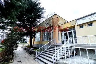Промишлена сграда във Варна, Младост 2