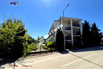 Хотел във Варна, Бяла