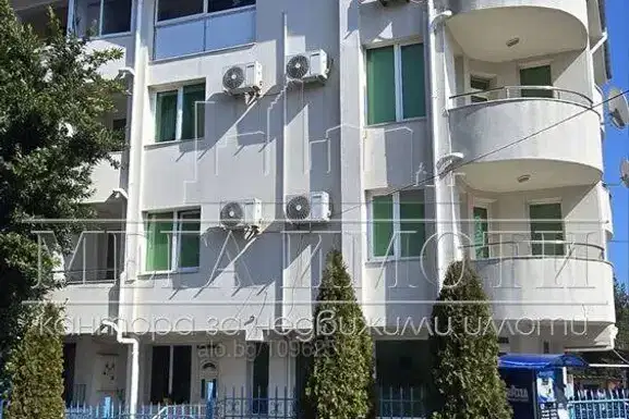 Хотел в Бургас, Черноморец