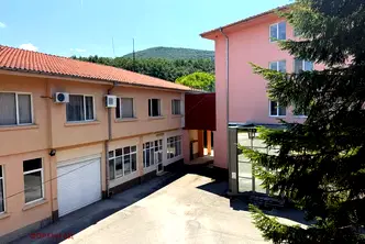 Хотел в Габрово, Рачевци