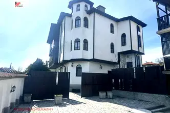 Хотел в Кърджали, Гледка