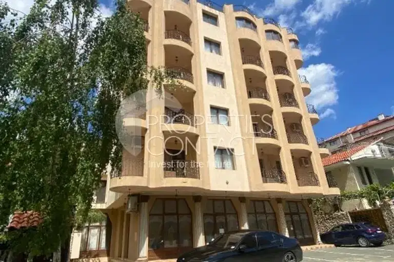 Хотел в Бургас, Свети Влас