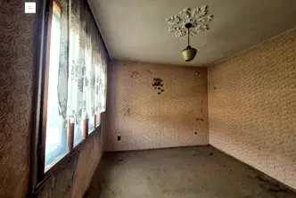 Етаж от къща в Бургас, Айтос