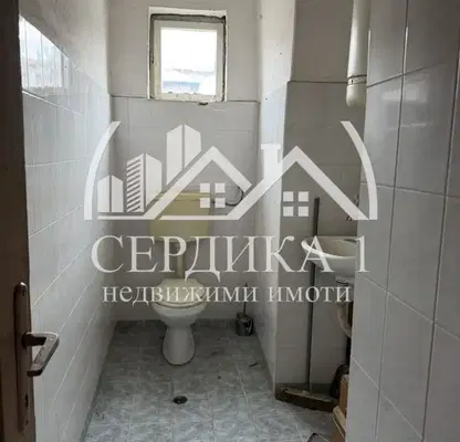 Снимка 4 — Етаж от къща в Благоев, Широк център