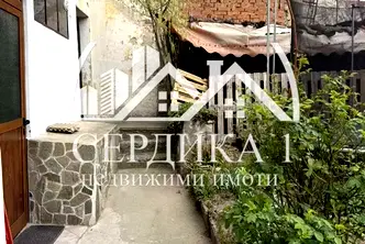 Етаж от къща в Благоев, Широк център