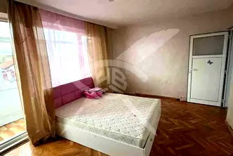 Етаж от къща в Бургас, Банево