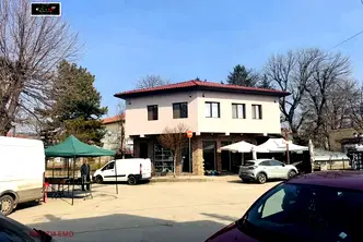 Етаж от къща в Русе, Бяла