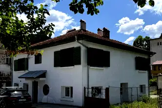 Етаж от къща в Смолян, Чепеларе