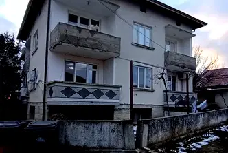 Етаж от къща в Плевен, Долни Дъбник