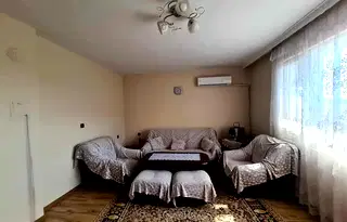 Етаж от къща в Хасково, Каменни