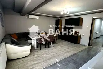 Етаж от къща в Пловдив, Карлово