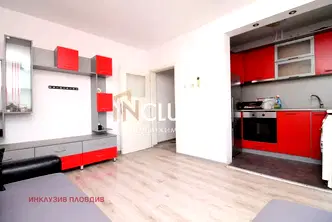Етаж от къща в Пазарджик, Център