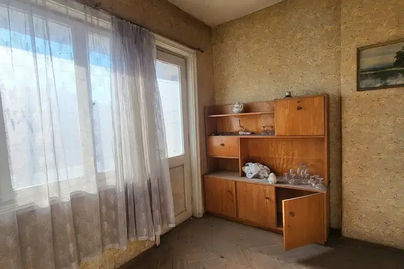 Floor of House in Pazardjik, Iztok