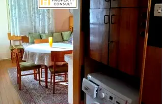 Етаж от къща в Плевен, Широк център