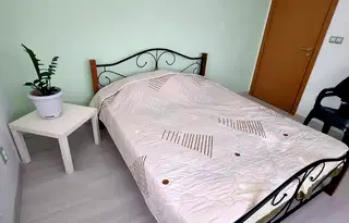 Етаж от къща в Раз, Житница