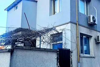 Етаж от къща в Русе, Дружба 1