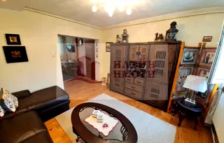 Етаж от къща в Русе, Родина 2