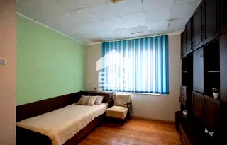Етаж от къща в Търговище, Център