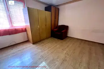 Етаж от къща във Варна, Трошево
