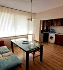 Етаж от къща във Варна, Виница