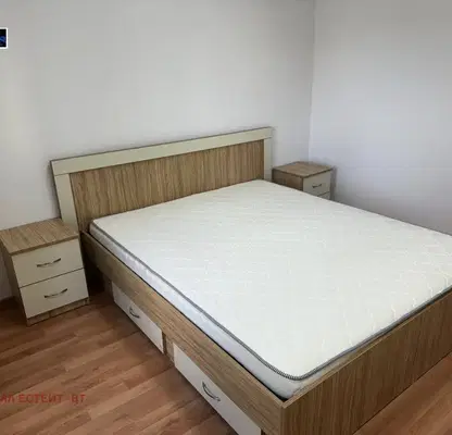 Photo 3 — Floor of House in Veliko Tyrnovo, Centyr