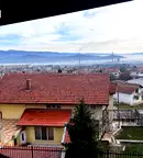 Етаж от къща във Враца, Медковец