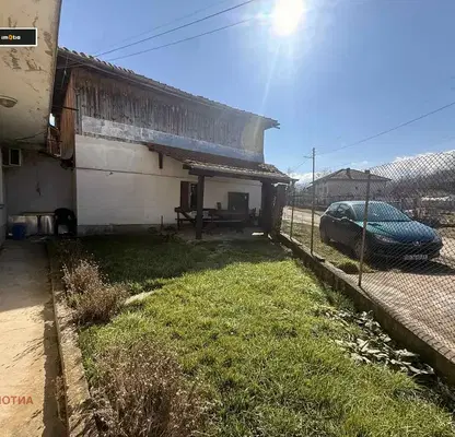 Photo 3 — House in Oblast Lovech, Aprilci